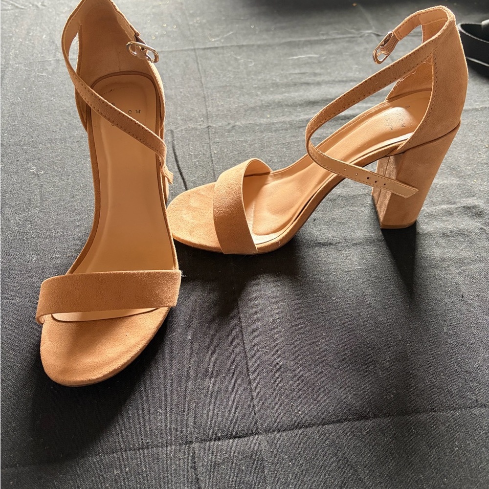 Elegant Tan Strappy Heels